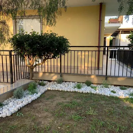 Croll's Apartamento Minturno